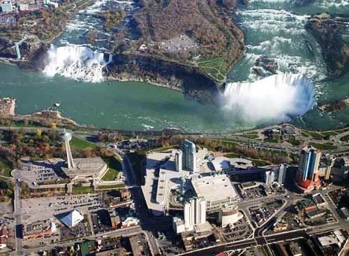634585221263840670 Thác Niagara với vẻ đẹp hùng vĩ và huyền ảo