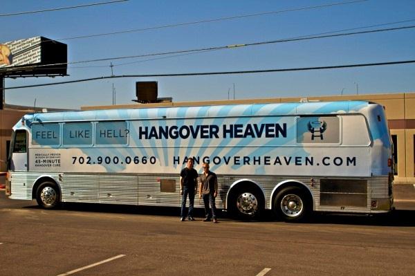 634701555863347389 Hangover Heave   Chuyến xe buýt kỳ lạ ở Las Vegas 