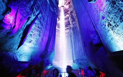 634872639375480000 Thác Ruby (Ruby Falls)   cảnh đẹp dưới lòng đất