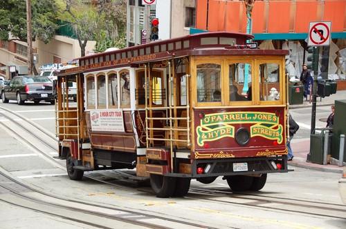 Xe cáp ở bang San Francisco 634876381244150000 Xe cáp ở bang San Francisco