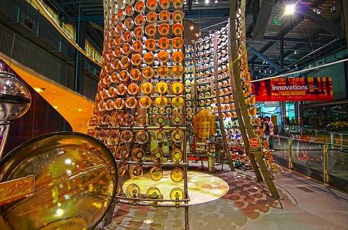 Corning Glass Center ở Corning Bảo tàng thủy tinh (Corning, New York) 634904534070580000 Corning Glass Center ở Corning Bảo tàng thủy tinh (Corning, New York)