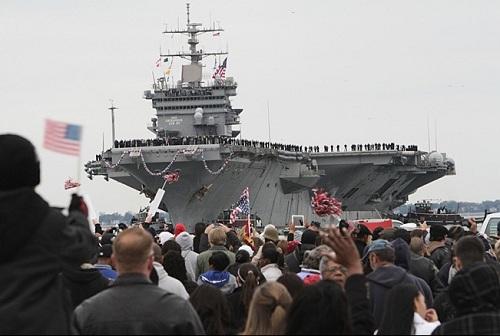 634920430178880000 Tàu USS Enterprise   Biểu tượng của hải quân Mỹ nghỉ hưu