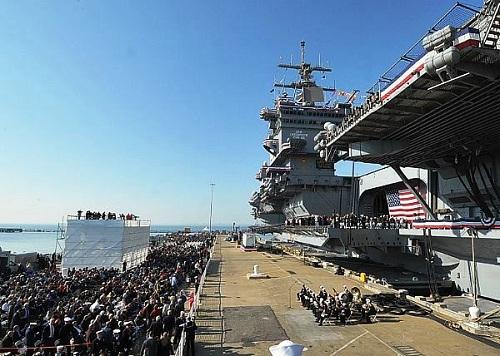 634920430292770000 Tàu USS Enterprise   Biểu tượng của hải quân Mỹ nghỉ hưu