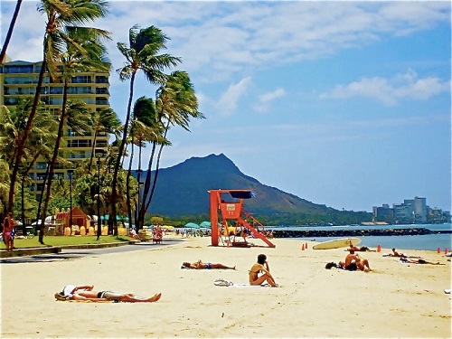 635380762287156765 Bãi biển Waikiki quyến rũ khách du lịch