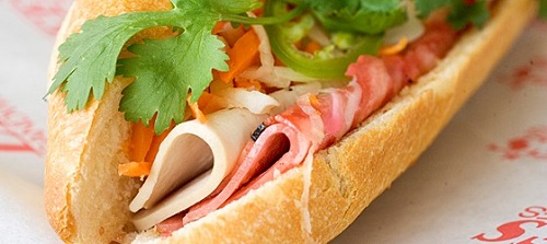 635387444907990070 Bánh mì Lees Sandwiche   Bánh mỳ Việt tung hoành đất Mỹ