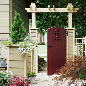 cong8 1347621203 Thiết kế cổng xinh cho nhà thêm đẹp và thơ mộng