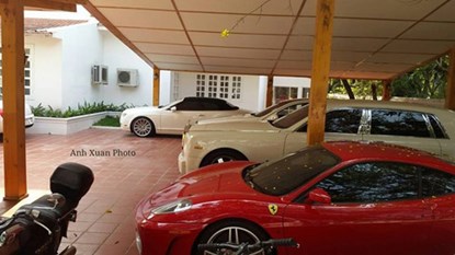 20150410094322 anh6 Cận cảnh 3 garage siêu xe kín tiếng nhất Việt Nam