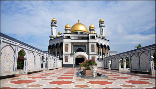 thanh3 Tham quan thánh đường Hồi giáo toàn vàng ở Brunei