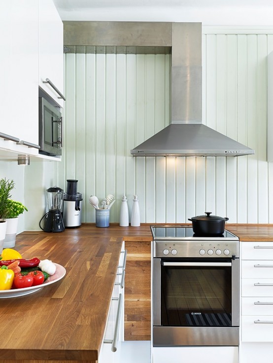 cozy wooden kitchen countertops 10 554x738 Không gian phòng bếp đẹp với nội thất bằng gỗ độc đáo