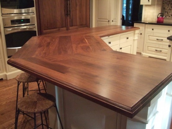 cozy wooden kitchen countertops 31 554x415 Không gian phòng bếp đẹp với nội thất bằng gỗ độc đáo