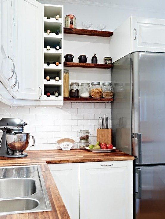 cozy wooden kitchen countertops 36 554x738 Không gian phòng bếp đẹp với nội thất bằng gỗ độc đáo