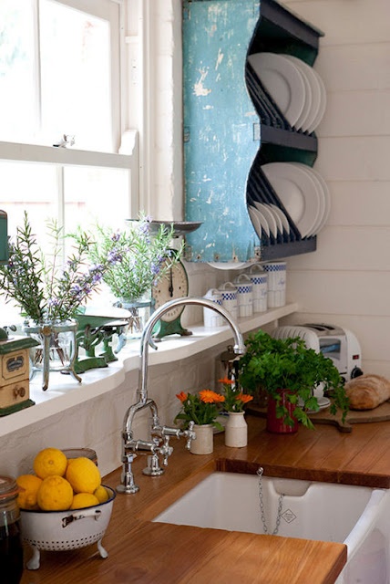 Không gian phòng bếp đẹp với nội thất bằng gỗ độc đáo cozy wooden kitchen countertops 38 Không gian phòng bếp đẹp với nội thất bằng gỗ độc đáo
