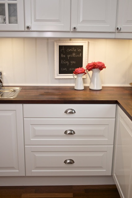 cozy wooden kitchen countertops 6 Không gian phòng bếp đẹp với nội thất bằng gỗ độc đáo
