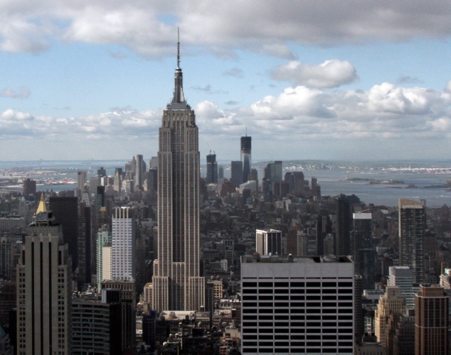 world trade center surpasses empire state building 2012 Tòa nhà cao thứ hai thế giới cất nóc tại New York